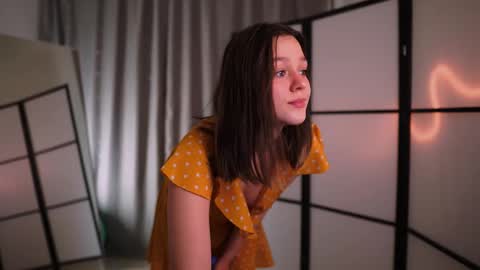 Snapshot of addy_moon chatting on February 2025 04:37:02 PM Addy online show from February 2025 04:37:02 PM