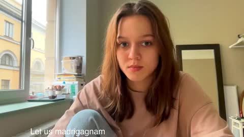 Snapshot of addy_moon chatting on October 2025 12:33:01 PM Addy online show from October 2025 12:33:01 PM