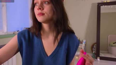 Snapshot of addy_moon chatting on January 2026 07:00:01 AM Addy online show from January 2026 07:00:01 AM