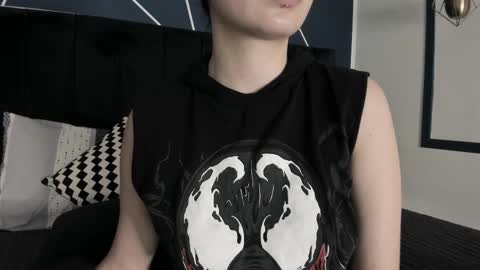 Snapshot of adeelinee chatting on February 2025 07:47:01 PM Ade online show from February 2025 07:47:01 PM