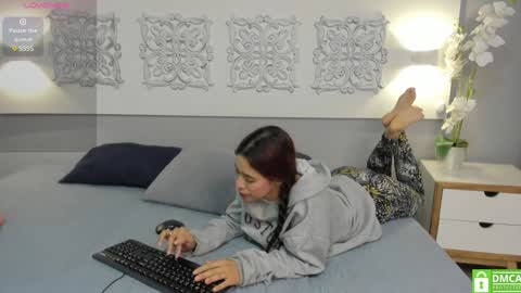 Adela Worsth online show from January 2025 12:17:01 PM