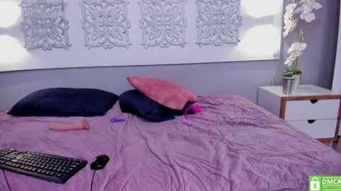 Adela Worsth online show from February 2025 06:08:02 PM