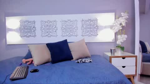 Adela Worsth online show from March 2025 03:56:01 PM