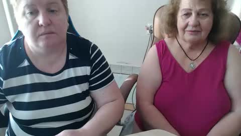 Snapshot of adelandsofia chatting on January 2026 09:26:02 AM AdelAndSofia online show from January 2026 09:26:02 AM