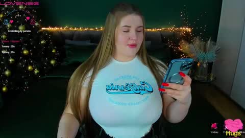 Snapshot of adele_sugar chatting on December 2024 04:53:02 AM Your Adele online show from December 2024 04:53:02 AM