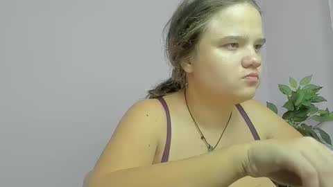 adelecruzz online show from October 2025 12:14:02 PM