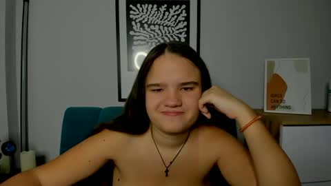 adelecruzz online show from November 2025 01:09:02 PM