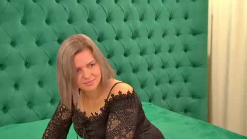AdeleRavelle online show from August 2026 05:10:02 AM