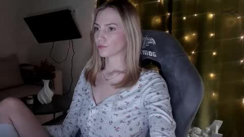 Adele Shine online show from February 2025 11:29:02 AM