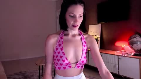 Adele Shine online show from October 2025 02:48:01 PM