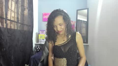 Snapshot of adeleth_blue chatting on October 2025 01:09:02 PM Adeleth online show from October 2025 01:09:02 PM