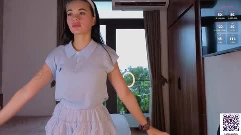 Snapshot of adelia_ntmu chatting on November 2025 01:08:01 AM Adelia online show from November 2025 01:08:01 AM