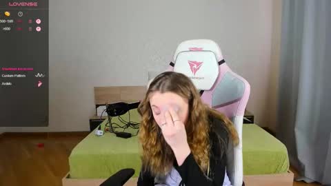 Adelina online show from November 2025 08:14:02 AM