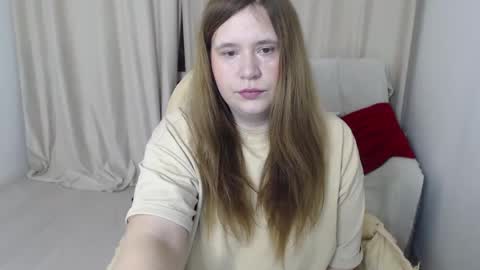 Snapshot of adelinalawson chatting on March 2025 04:22:02 PM adelinalawson online show from March 2025 04:22:02 PM