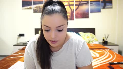 Adellineee online show from February 2025 09:47:02 PM