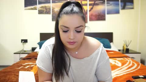 Adellineee online show from March 2025 01:25:02 AM