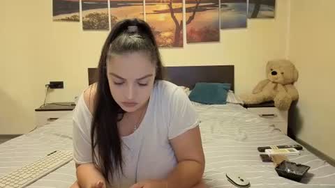 Adellineee online show from July 2026 08:55:01 PM