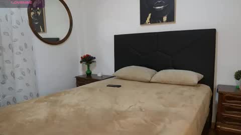 adelllee online show from February 2026 11:02:01 AM