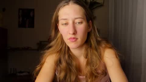 Adell online show from September 2025 09:39:02 PM