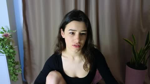Adellyy online show from April 2026 06:58:02 AM