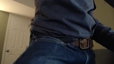 Snapshot of adequate_cock chatting on November 2025 09:58:01 PM adequate_cock online show from November 2025 09:58:01 PM