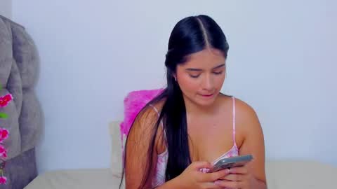 Snapshot of adhara__evanss chatting on January 2025 11:07:02 AM online show from January 2025 11:07:02 AM