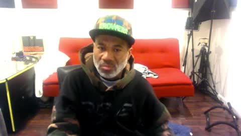 adick_ting online show from December 2025 03:45:02 AM