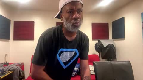 adick_ting online show from June 2026 01:15:01 PM