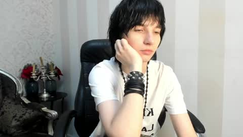 Snapshot of adonbev chatting on June 2026 06:34:01 AM adonbev online show from June 2026 06:34:01 AM
