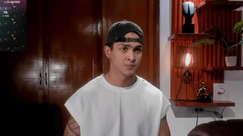 Snapshot of adonis_dlh chatting on December 2024 02:31:02 AM Adonis online show from December 2024 02:31:02 AM