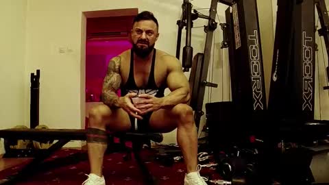 Adonis online show from November 2025 05:34:02 PM