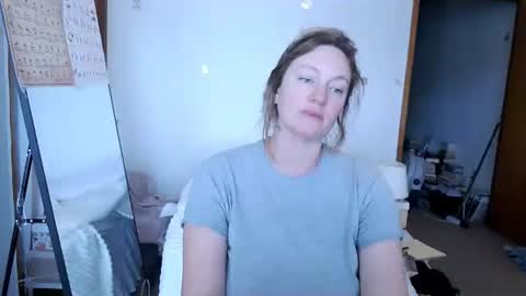 adorable22 online show from October 2025 03:25:01 PM