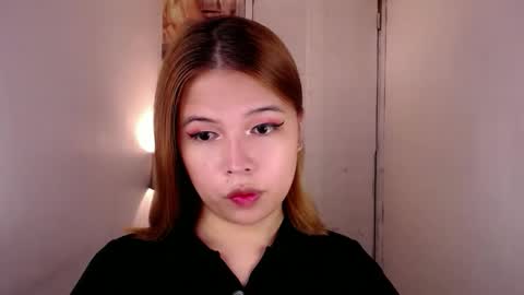 Snapshot of adorabletsforyouxx chatting on October 2025 03:43:01 AM adorabletsforyouxx online show from October 2025 03:43:01 AM