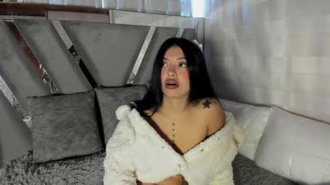 Stormi online show from April 2026 06:27:02 PM