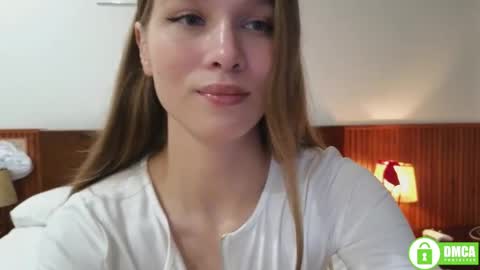 Lia  online show from April 2026 06:16:02 AM