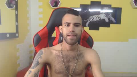 Snapshot of adri_sexboy chatting on December 2024 12:35:01 PM adri_sexboy online show from December 2024 12:35:01 PM