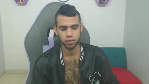 Snapshot of adri_sexboy chatting on January 2025 04:10:01 PM adri_sexboy online show from January 2025 04:10:01 PM