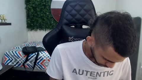 Snapshot of adri_sexboy chatting on February 2025 12:49:02 PM adri_sexboy online show from February 2025 12:49:02 PM