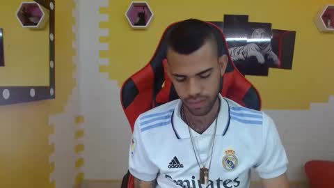 Snapshot of adri_sexboy chatting on February 2025 12:34:02 PM adri_sexboy online show from February 2025 12:34:02 PM