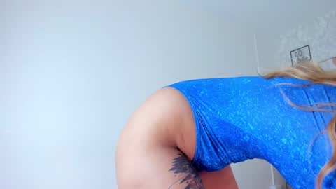 Snapshot of adria_ross chatting on October 2025 12:26:02 PM Adriana online show from October 2025 12:26:02 PM