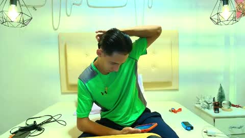 adrian_aa_21 online show from March 2026 05:54:02 AM