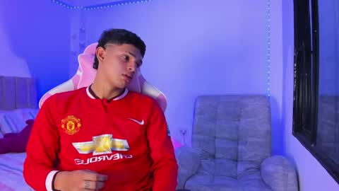 ADRIAN online show from April 2026 06:57:01 PM