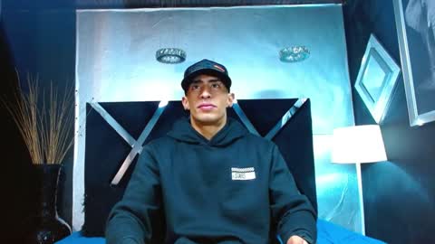 Snapshot of adrian_rae chatting on January 2025 11:37:02 AM   online show from January 2025 11:37:02 AM