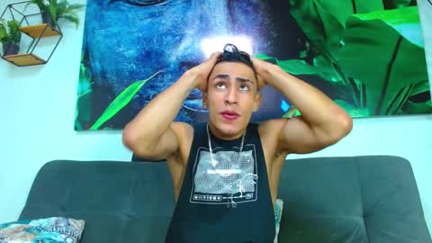 Snapshot of adrian_rae chatting on January 2025 11:45:02 AM   online show from January 2025 11:45:02 AM