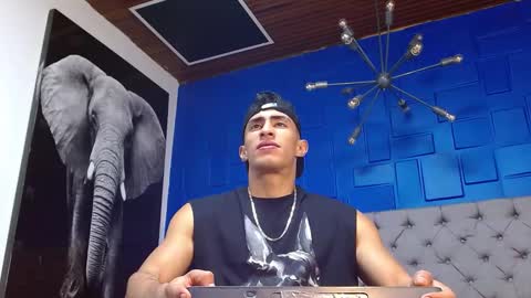 Snapshot of adrian_rae chatting on January 2025 11:58:02 AM   online show from January 2025 11:58:02 AM