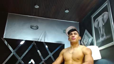 Snapshot of adrian_rae chatting on January 2025 02:53:02 PM   online show from January 2025 02:53:02 PM