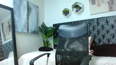   online show from February 2026 06:06:02 PM