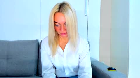 Adriana online show from January 2026 11:58:02 AM