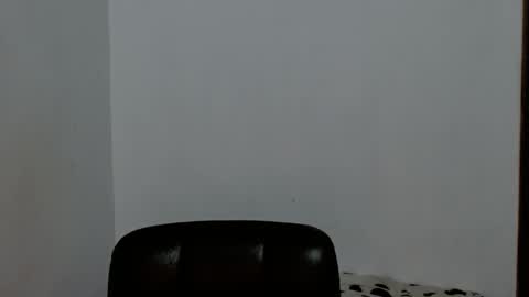 Snapshot of adriana_milf chatting on November 2025 05:40:01 AM Adriana milf online show from November 2025 05:40:01 AM