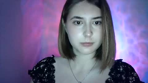adrianabliss_ online show from September 2025 07:54:01 AM